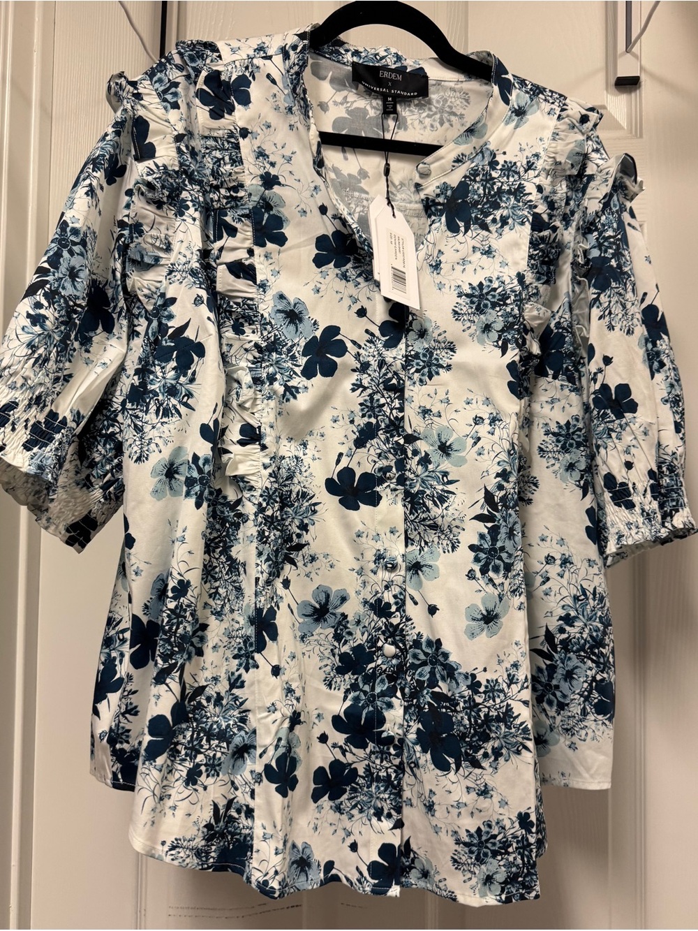 Universal Standard Blue and White Floral Ruffle-Sleeve Blouse erdem